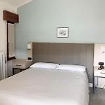Sole מלון 3*